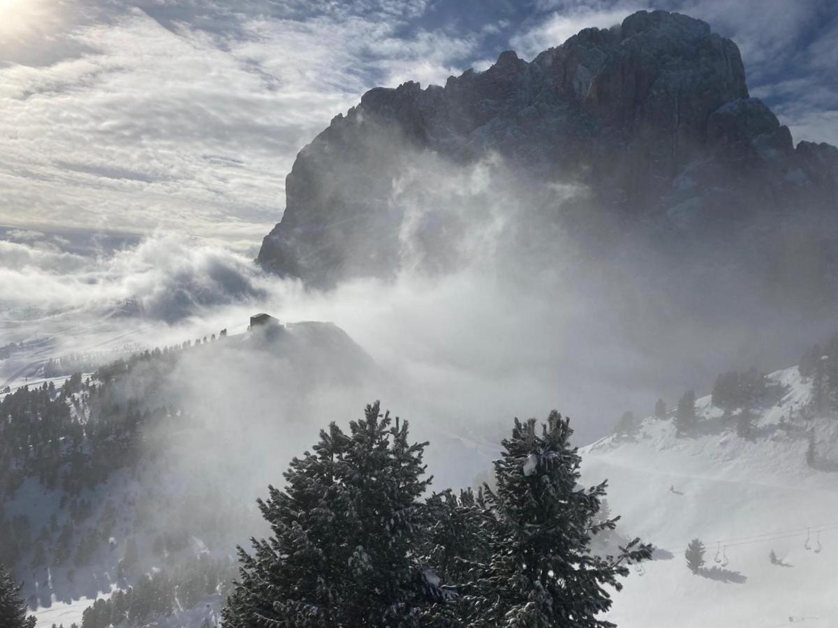 Hotel Aaritz Selva di Val Gardena Exterior foto